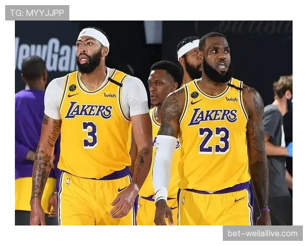 NBA与FIBA篮球规则的主要区别解析:带你全面了解两大联盟差异 NBA与FIBA篮球规则的主要区别解析:带你全面了解两大联盟差异