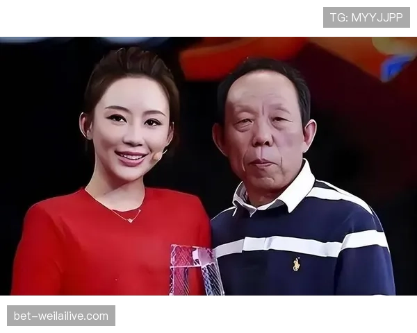 潘晓婷家里摆满奖杯，却连个像样的沙发都舍不得换？